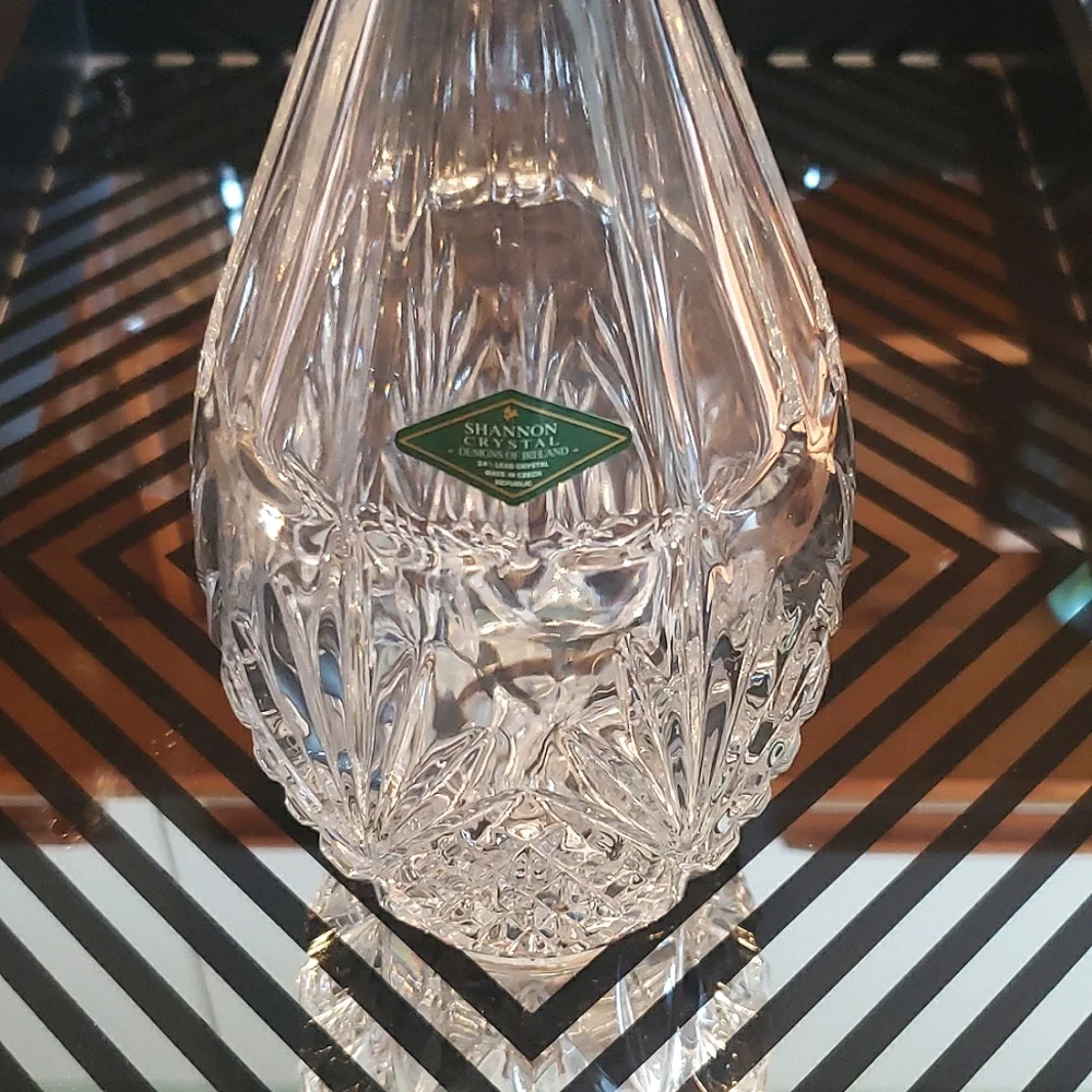 Vintage Shannon Crystal 24% full lead Crystal Cordial Decanter 750ml / 25oz